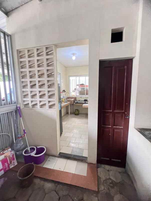 rumah kost randuacir sangat strategis di kota salatiga