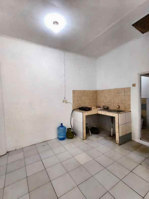 rumah luas 60m2 layak huni di telaga mas bekasi