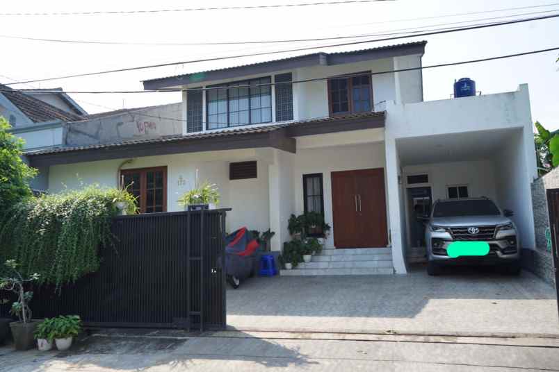 rumah megapolitan cinere estate