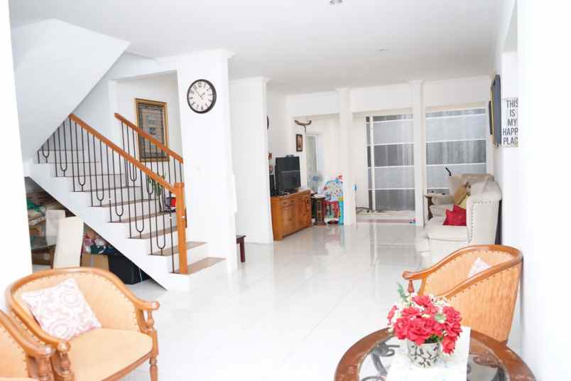 rumah megapolitan cinere estate