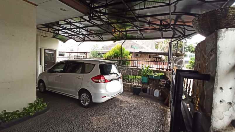 rumah meruya utara jakbar