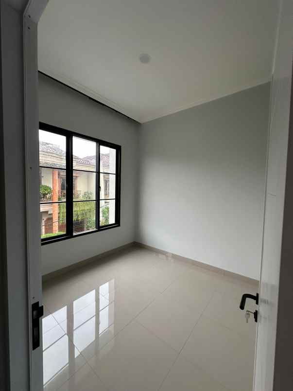 rumah mewah di duren sawit jakarta timur