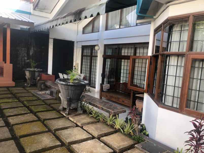rumah mewah siap huni di cipaku indah bandung
