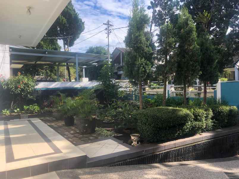 rumah mewah siap huni di cipaku indah bandung
