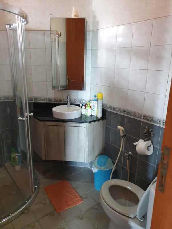 rumah mewah view cantik srondol semarang
