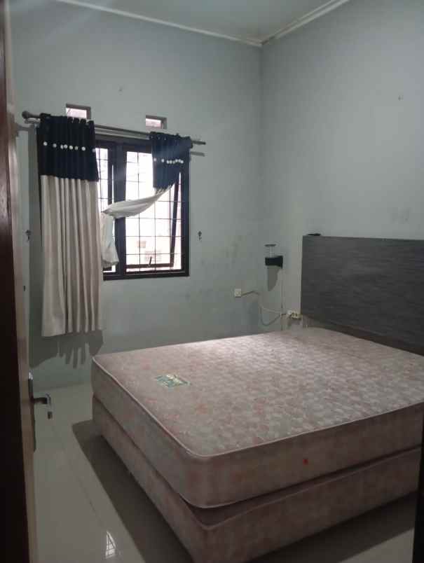 rumah minimalis sariwangi regency 2 carpot siap huni