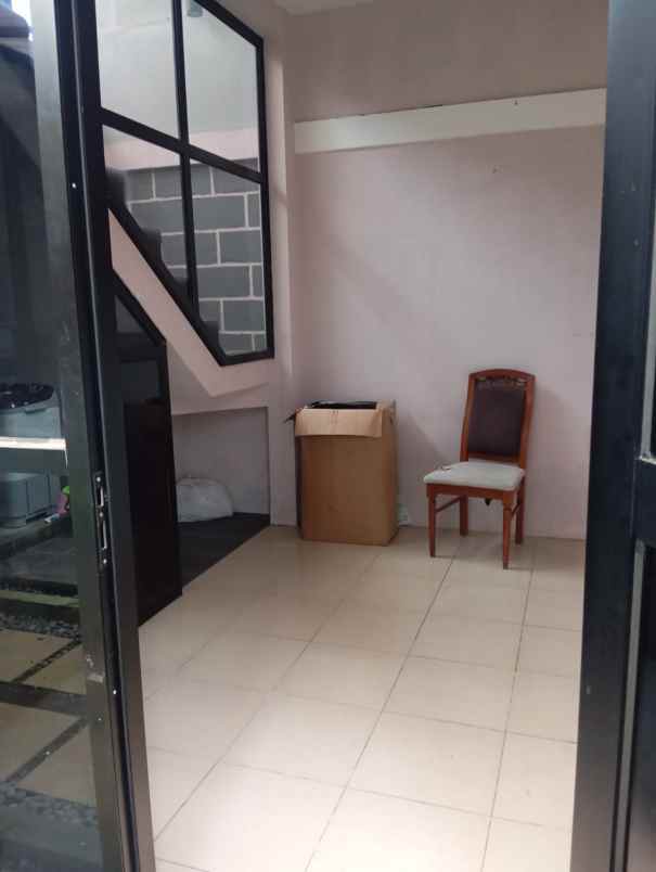 rumah minimalis sariwangi regency 2 carpot siap huni