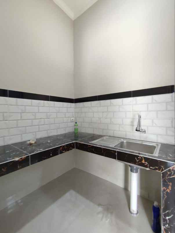 rumah modern minimalis 600 jutaan di bintaro