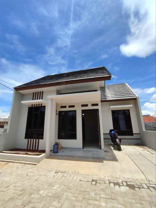 rumah modern minimalis 600 jutaan di bintaro