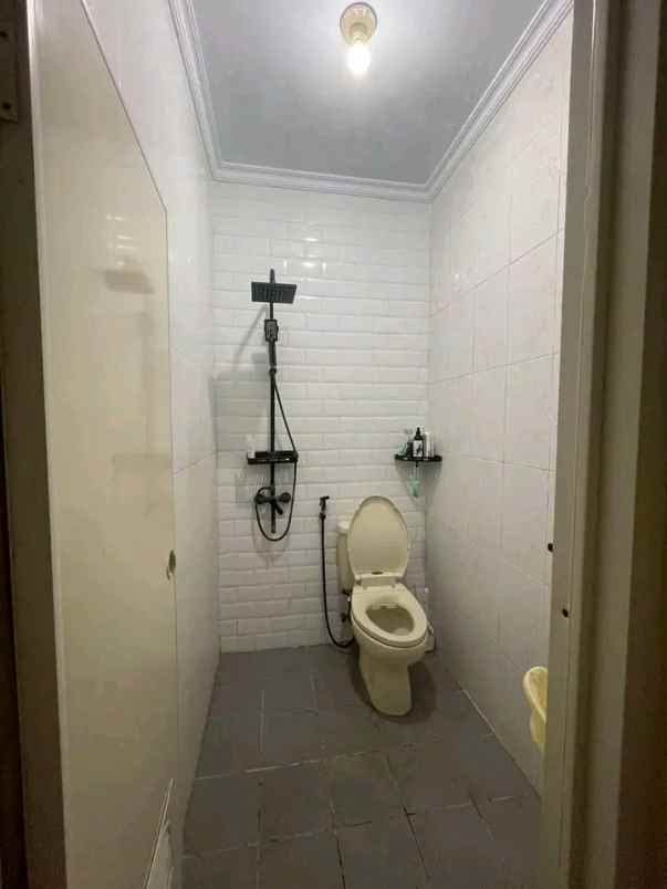 rumah murah second cipedak jagakarsa jakarta selatan