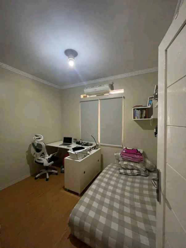 rumah murah second cipedak jagakarsa jakarta selatan