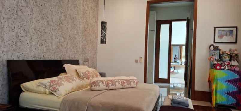 rumah nyaman dan asri di cipete utara jakarta selatan