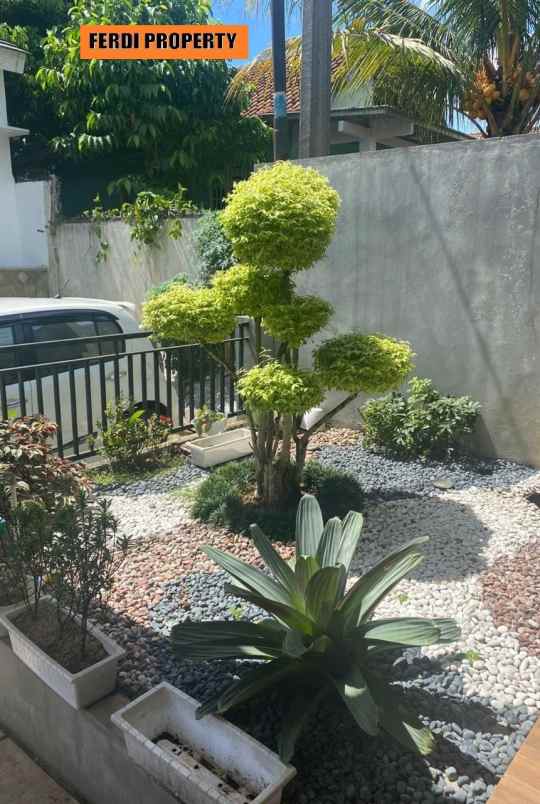 rumah perumahan bukit golf cibubur