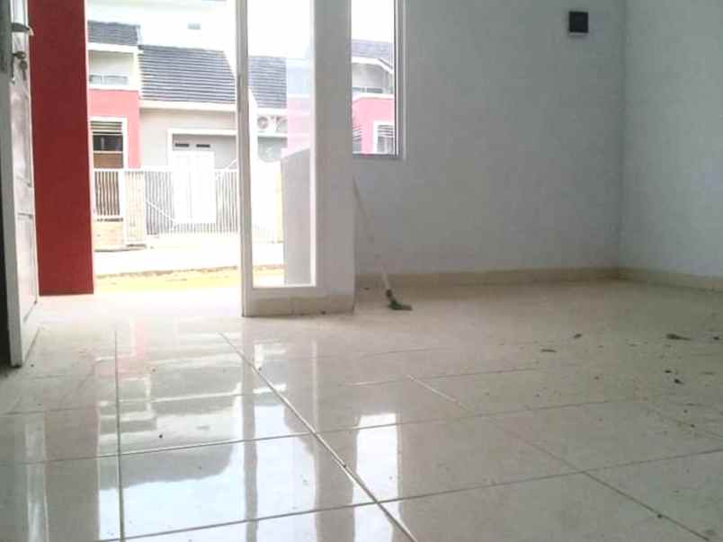 rumah perumahan victoria park jl