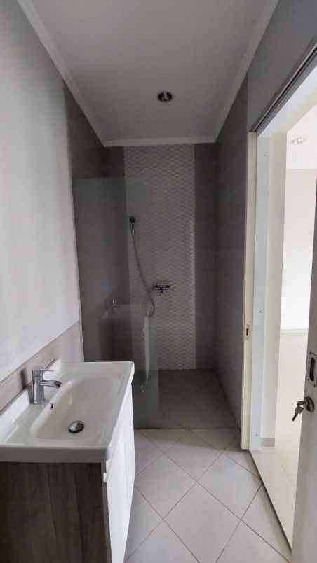 rumah pondok cabe ciputat tangsel