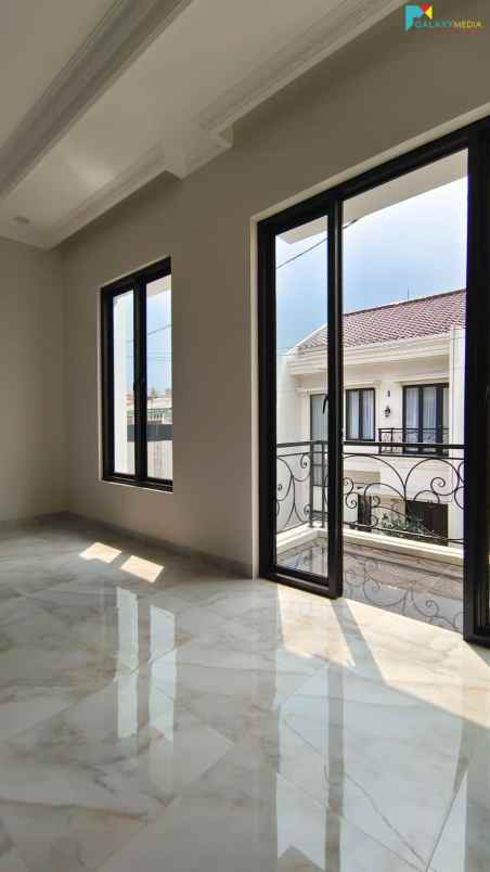 rumah pondok gede bekasi jawa barat