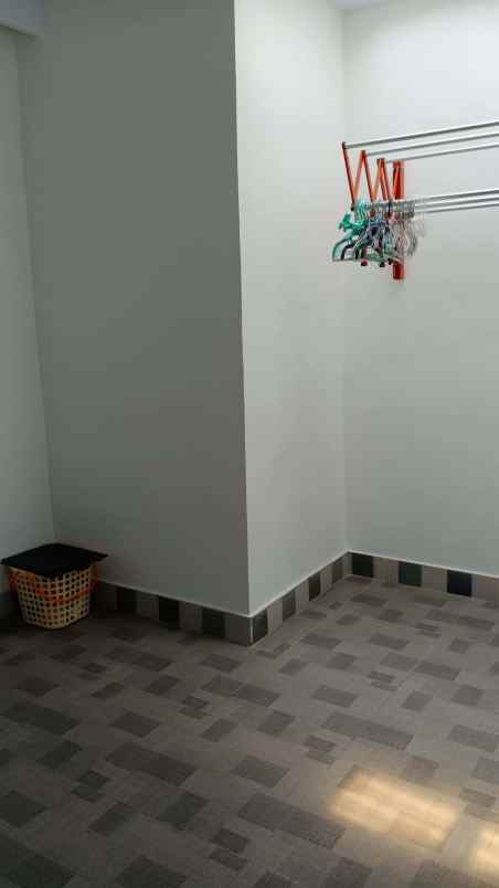 rumah second dalam cluster cibinong