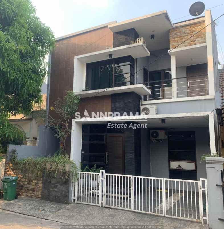 rumah second terawat di tapos depok lahan luas faisal