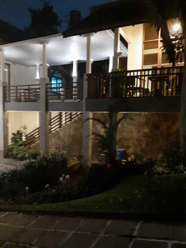 rumah setrsari
