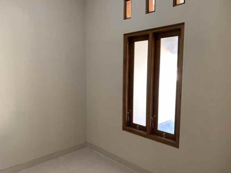 rumah siap huni dekat smpn 2 kalasan di purwomartani