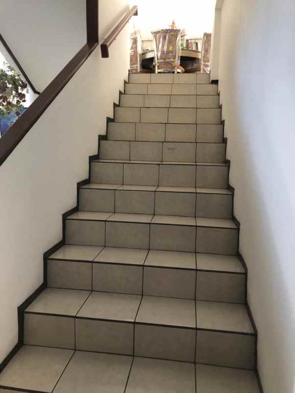 rumah siap huni di jalan cipaku indah bandung