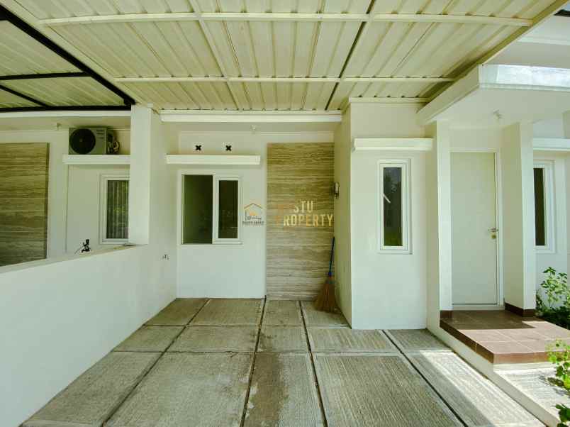 rumah siap huni free kitchen set di prambanan sleman