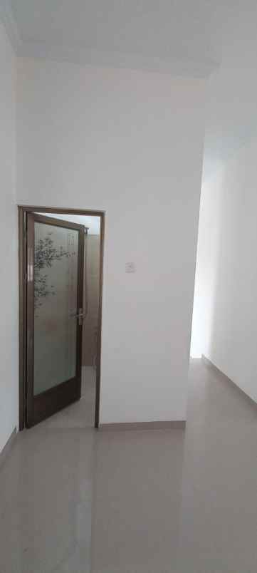 rumah srengseng sawah jagakarsa harga 1 5m nego