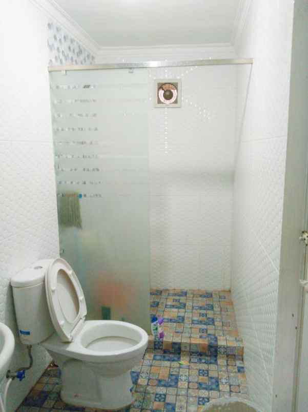 rumah strategis di turangga salendro buah batu bandung