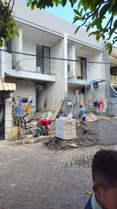 rumah sutorejo new minimalis