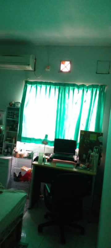 rumah taman surya 5 jakarta barat