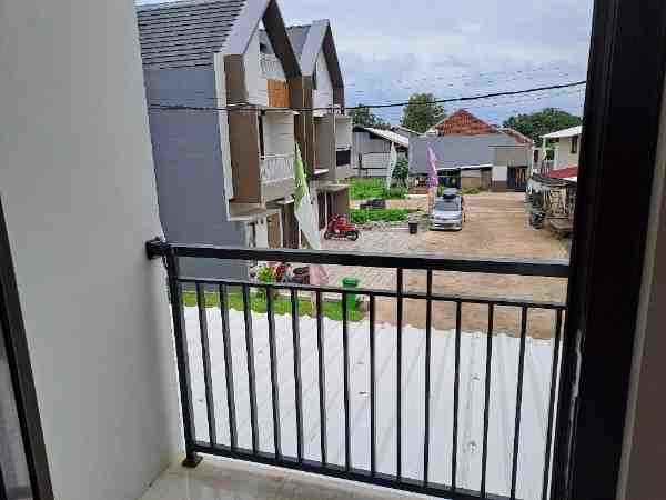 rumah town house 2 lantai dp 0 di kranggan bekasi