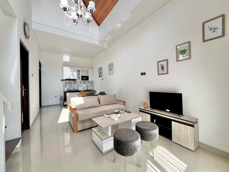 rumah villa esperanza di depok