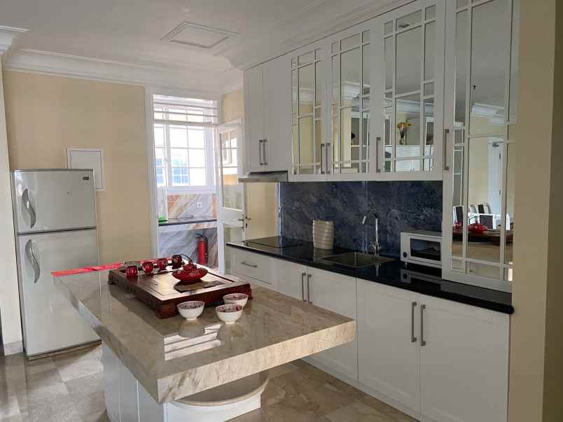 sewa apartemen mangga dua court