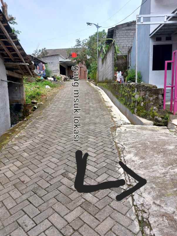 tanah kavling di banyumanik luas 200 meter an