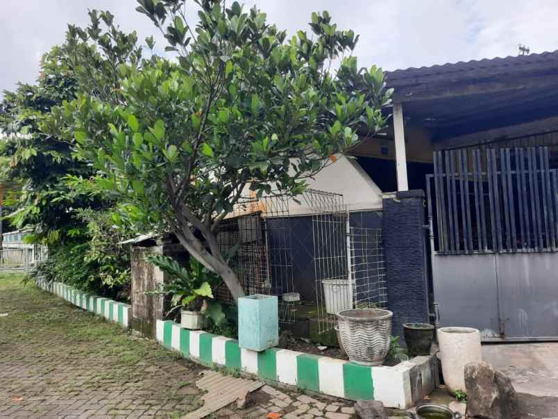tenggilis utara dekat jalan utama row jalan 3mobil