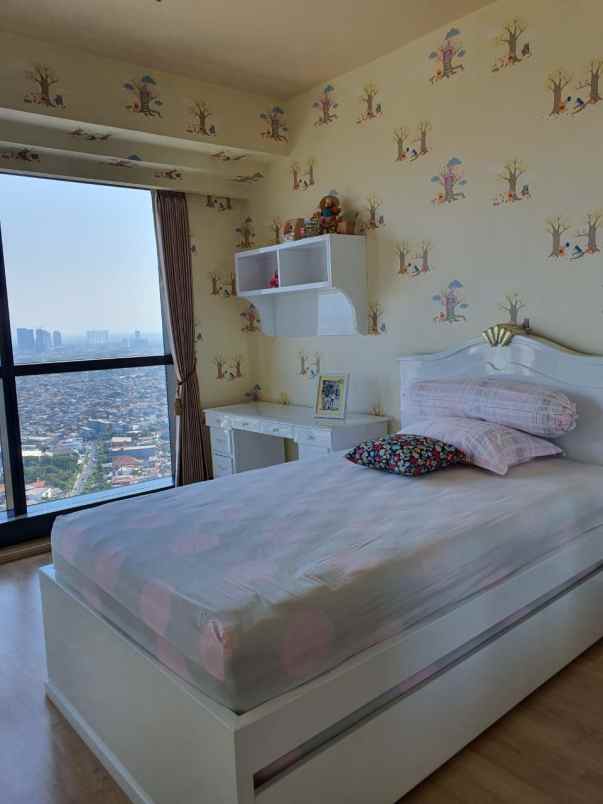 the peak full furnish tinggal bawa koper