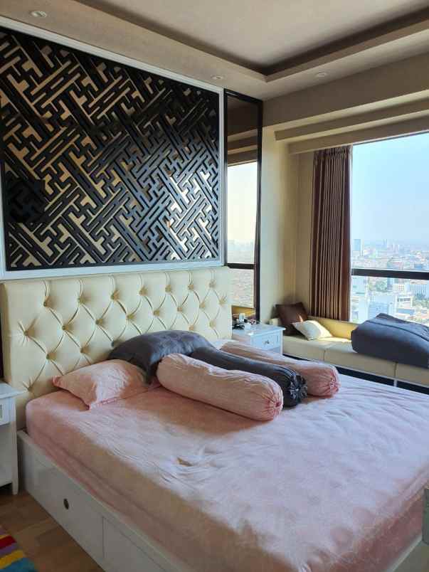 the peak full furnish tinggal bawa koper