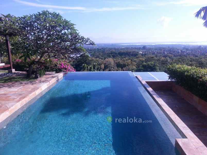 villa jalan goa gong jimbaran