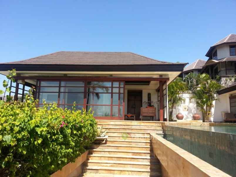 villa jalan goa gong jimbaran