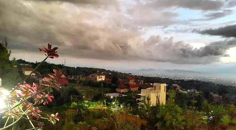 villa jl kolonel masturi cisarua