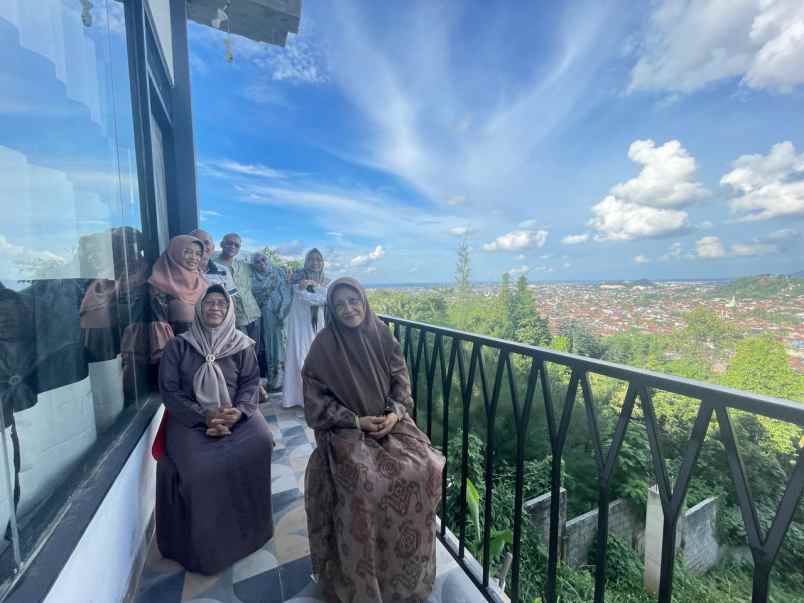 villa view laut dan kota bandar lampung kota