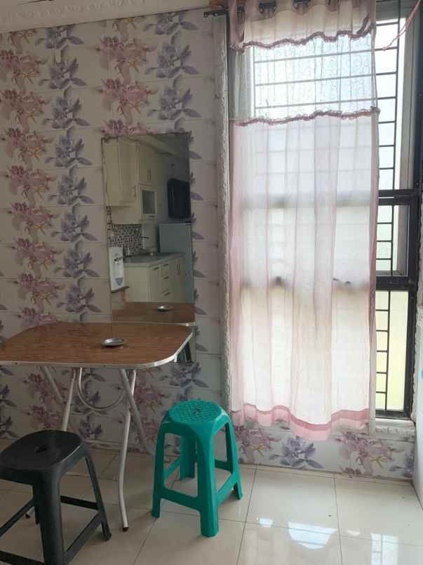 apartemen di karawaci dengan 1 kamar dan 1 wc