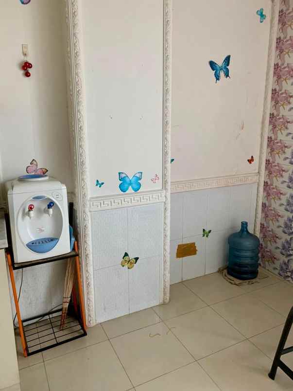 apartemen di karawaci dengan 1 kamar dan 1 wc