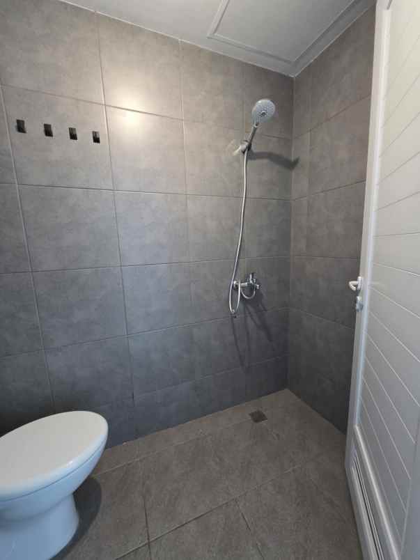 apartemen westown wiyung surabaya barat