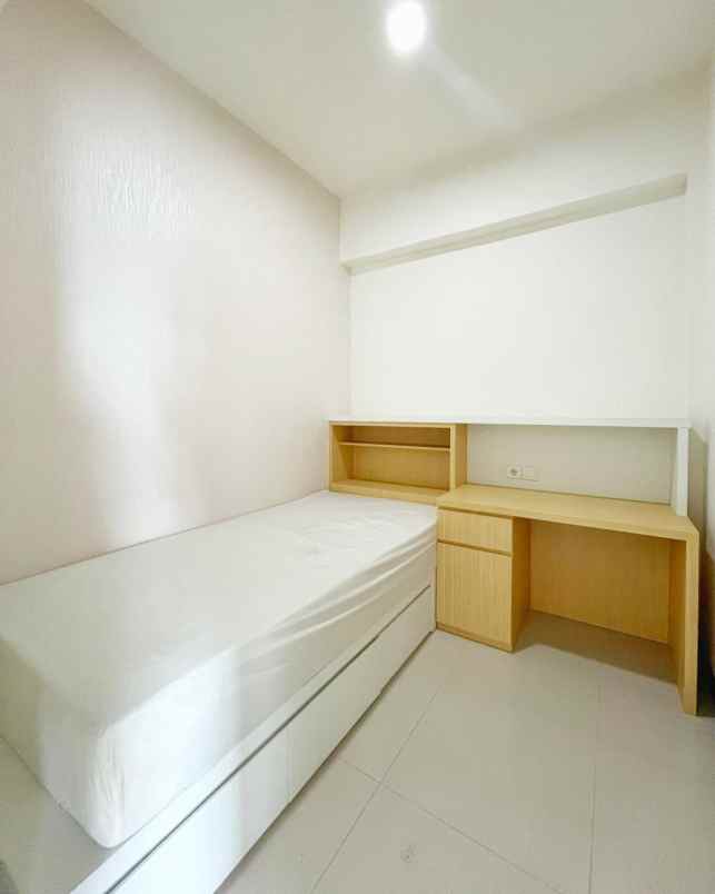 apartment amor pakuwon city new fully furnished