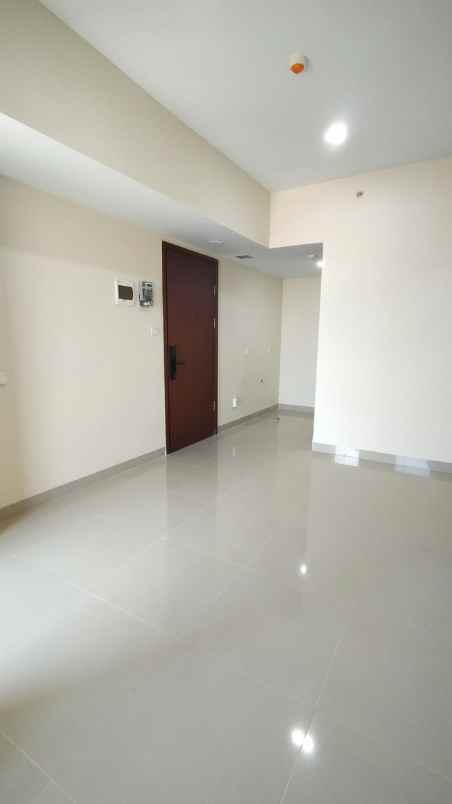 apartment grand dharmahusada lagoon lt 21 view city