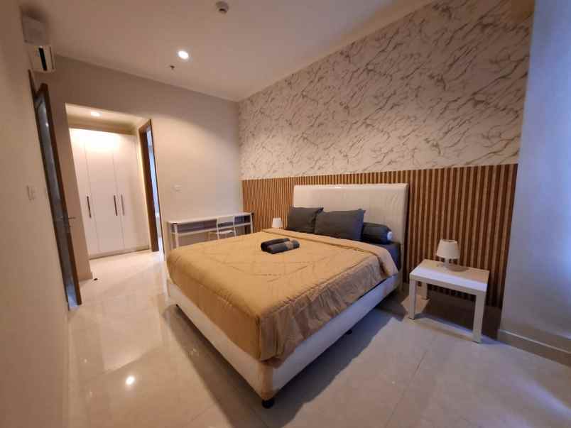 apartment name taman anggrek residence