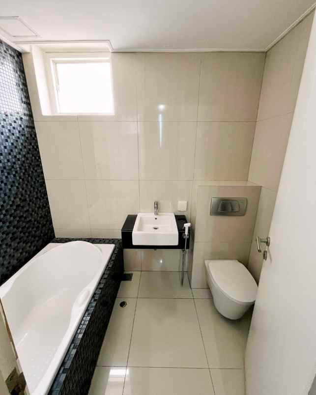 apartment vue ciputra world siap huni fully furnished