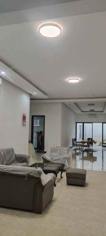 buyer only manyar kertoarjo bangunan baru mrh