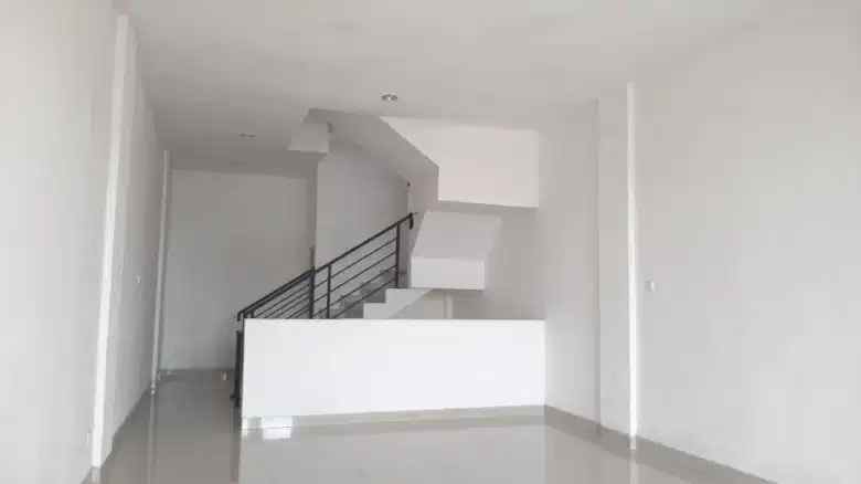 dijual 2 ruko rotterdam periuk tangerang siap pakai